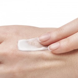 VICHY Liftactiv Supreme Anti-Wrinkle Cream Normal-Combination Skin Non-greasy texture