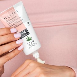 IROHA NATURE Crema de manos protectora con Aceite de Cannabis 75 ml
