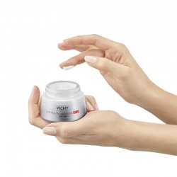 VICHY Liftactiv Supreme Anti-Falten- und Straffungscreme LSF 30 50ml straffere Haut