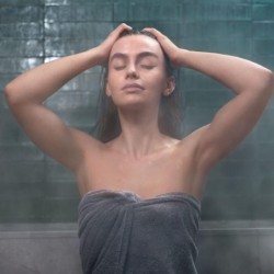 Urtekram Rosmarin-Shampoo für feines Haar 500 ml
