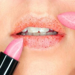Bálsamo esfoliante labial Camaleão Morango Camaleão