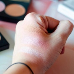 Chameleon 100% Natural Illuminator Palette 3 Colors