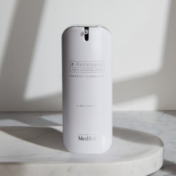 Medik8 r-Retinoat Tag- und Nachtcreme 50ml