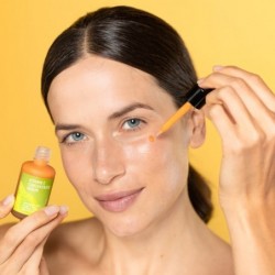 Freshly Cosmetics Siero Concentrato alla Vitamina C 30 ml