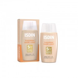 ISDIN Fusion Water Magic Light SPF50 Fotoprotettore (50ml)