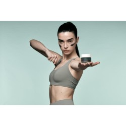 SENSILIS Resurfacing Peeling nero rivitalizzante e illuminante 50ml
