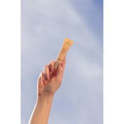 Bálsamo labial Two Poles Lip Hero sem cor 15 ml
